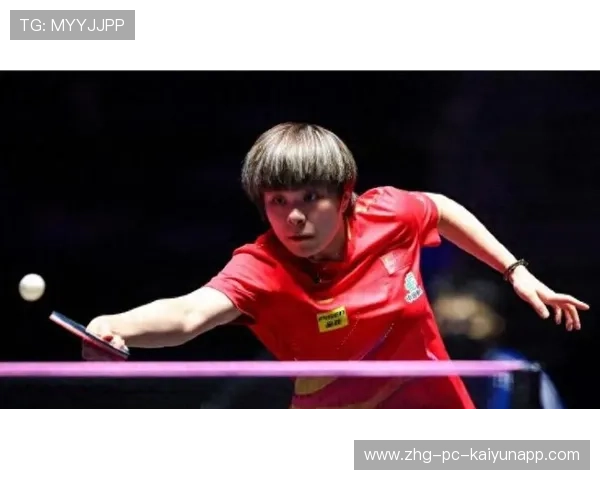 女单颁奖礼：王艺迪的微笑与亚军的灿烂笑容，尽显荣光与骄傲