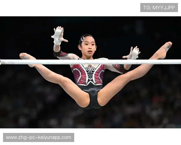 奥运名场面:体操选手直接把杠掰弯 奥运名场面:体操选手直接把杠掰弯